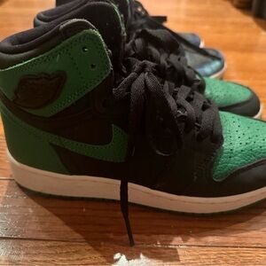 Jordan High top Green Sneakers